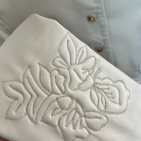 Margaret Godfrey Women’s 100% Genuine Leather Embroidered Floral VINTAGE Jacket - Picture 6 of 10